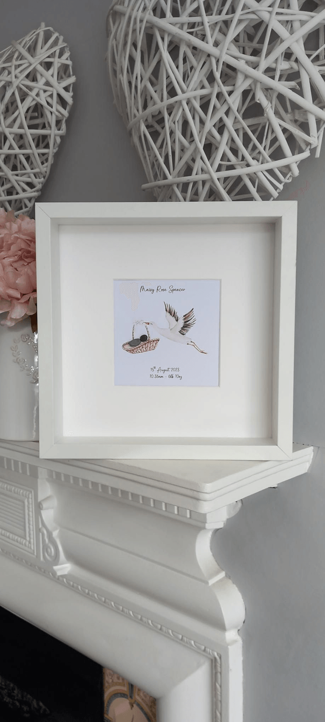 Baby and stork personalised pebble picture | Newborn gift for new parents | New baby gift 