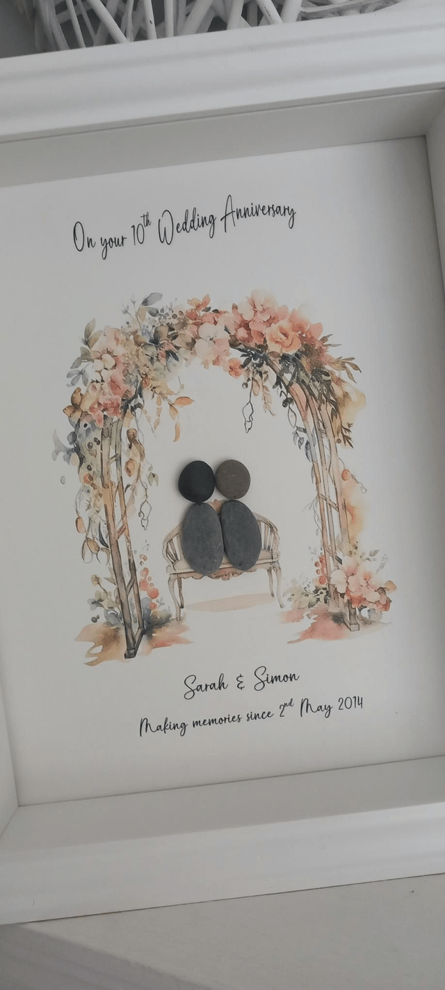 Personalised 10 Year Anniversary Gift: Couple on Bench Under Floral Arch Pebble Picture
