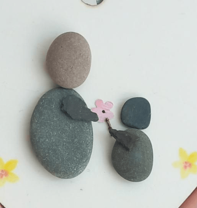 Thank you, teacher, hanging heart with pebble art