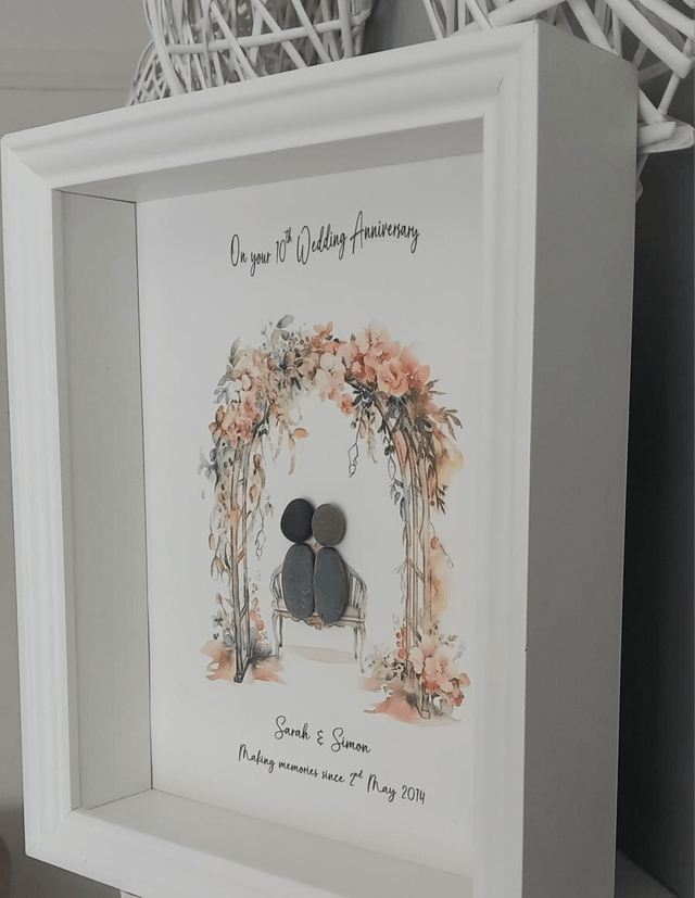 Personalised 10 Year Anniversary Gift: Couple on Bench Under Floral Arch Pebble Picture