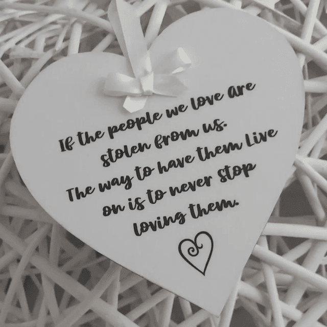 In loving memory heart plaque | Sympathy gift | Condolance gift | Bereavement Gift 